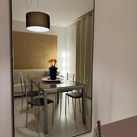 Del Apartahotel
